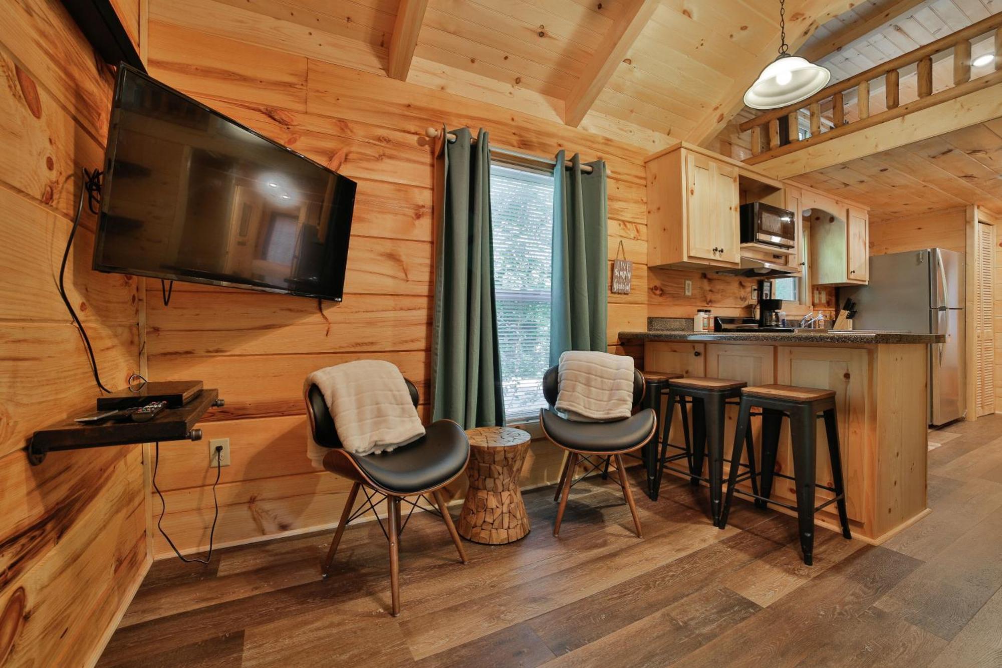 River Cabin Hot Tub & Swim Spa Near Downtown Chattanooga Exterior photo